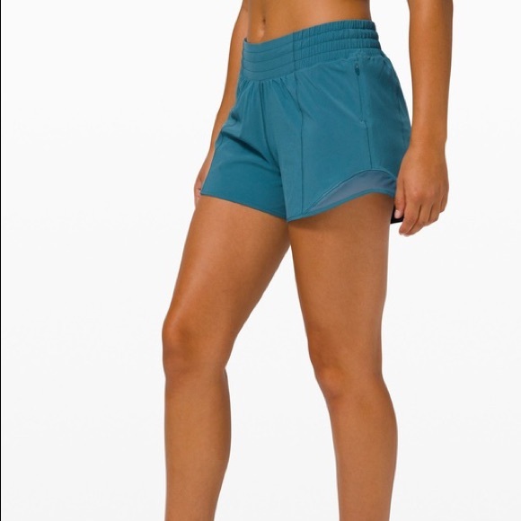 Lululemon High Rise Hotty Hot Shorts Desert Teal - Picture 2 of 3